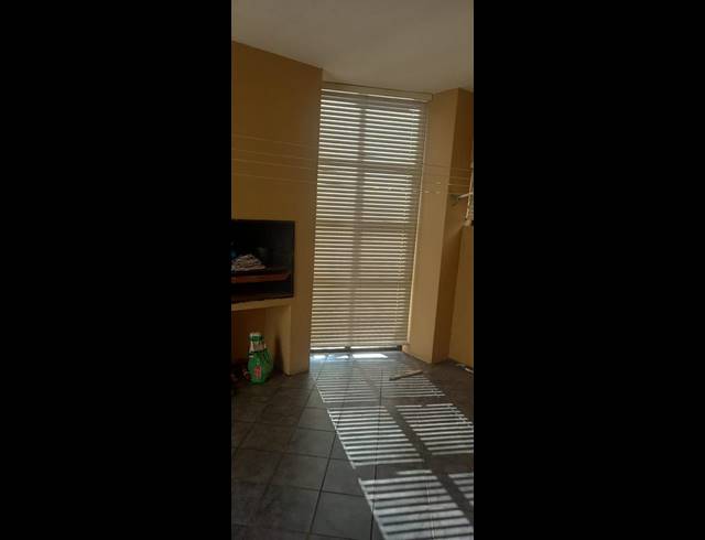 2 BEDROOM TOWNHOUSE FOR SALE IN VAN DYK PARK